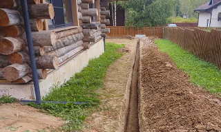 Ручная копка траншей в Торжке - цена от 944 руб. - 2Землекопа-Трж