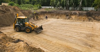 Разработка котлована Торжок, цена от 315 руб./м3.
